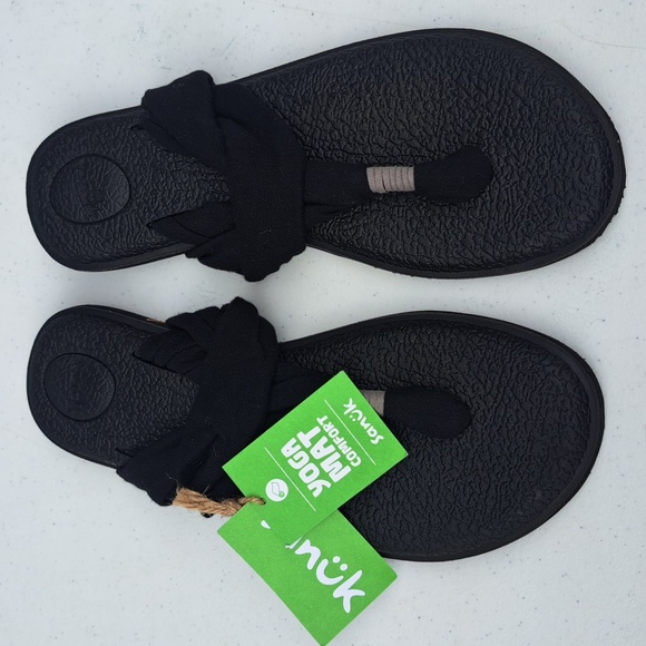 Sanuk Womens Size 9 Yoga Sling 2 Sandals Beach Slippers Thong Black Mat New - Picture 1 of 5